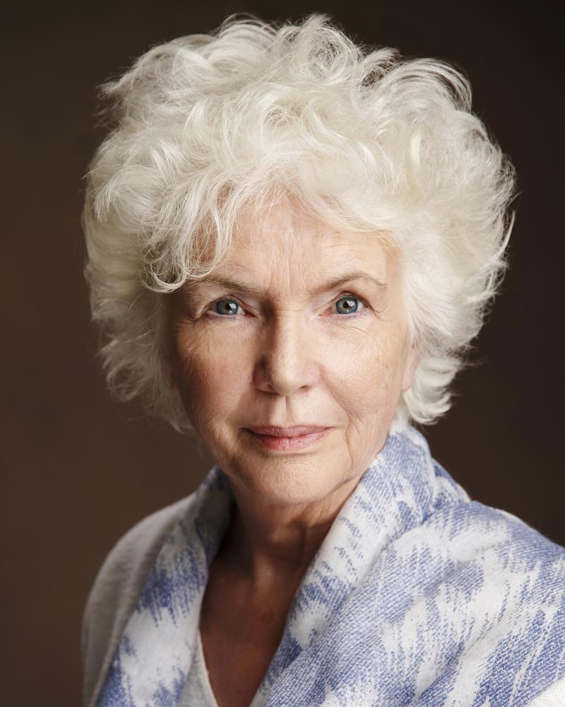 fionnula flanagan