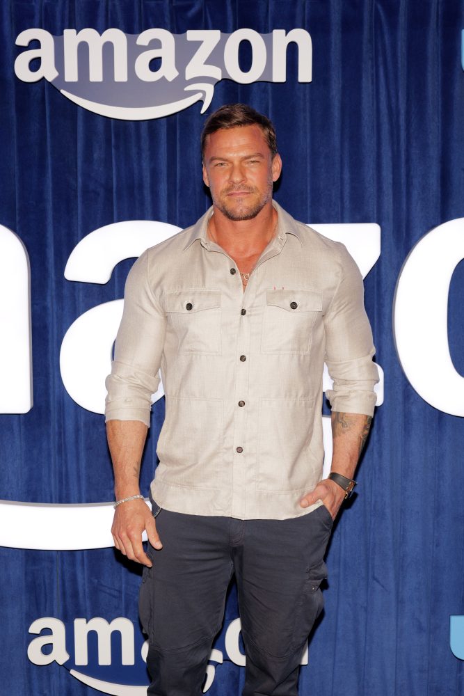 alan ritchson